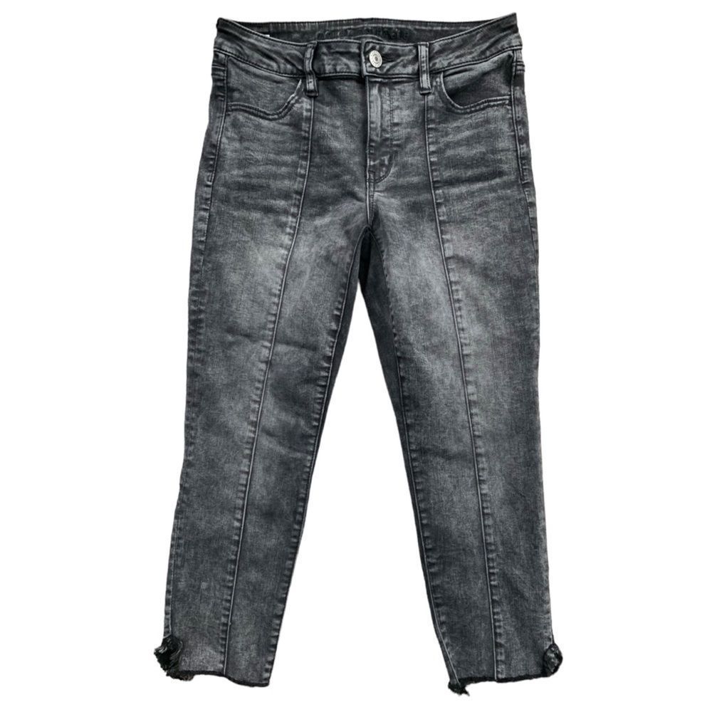 American Eagle Next Level Stretch Crop Distressed Size 8